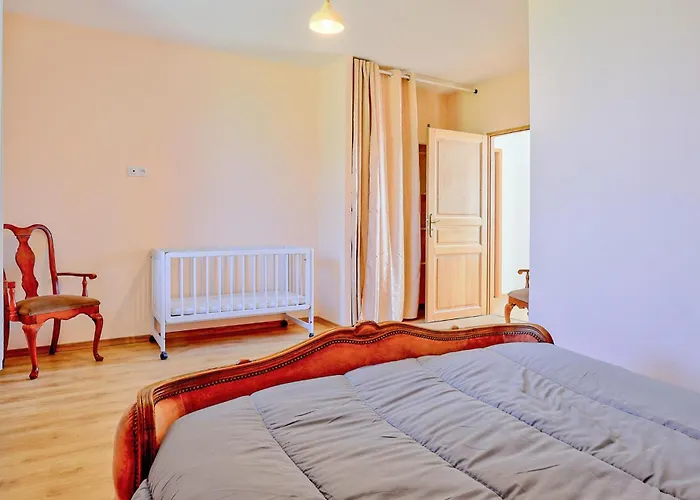 Lovely In Fierville-les-Mines