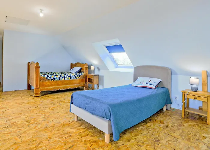 Lovely In Fierville-les-Mines